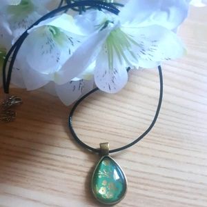Floral Pendant